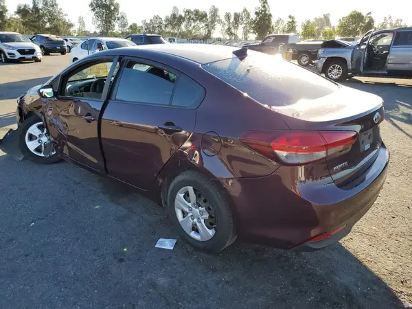 3KPFK4A77HE053059 2017 KIA FORTE - Image 2