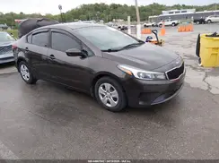 3KPFK4A77HE057449 2017 KIA FORTE