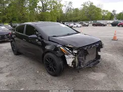 3KPFK4A77HE057676 2017 KIA FORTE