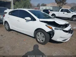 3KPFK4A77HE060996 2017 KIA FORTE