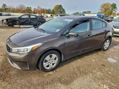 3KPFK4A77HE067074 2017 KIA FORTE