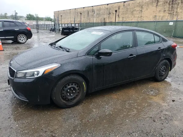 3KPFK4A77HE070069 2017 KIA FORTE - Image 1