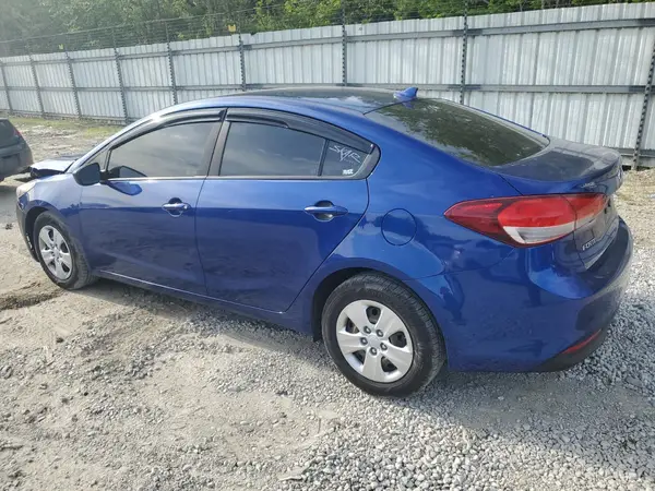3KPFK4A77HE080276 2017 KIA FORTE - Image 2
