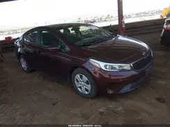 3KPFK4A77HE081671 2017 KIA FORTE