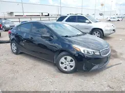 3KPFK4A77HE082450 2017 KIA FORTE