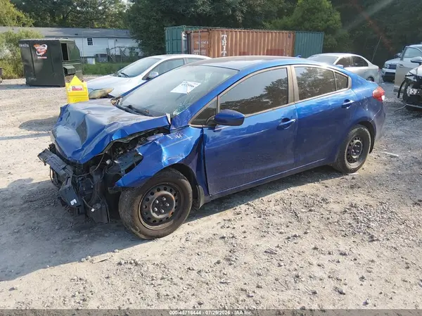 3KPFK4A77HE087759 2017 KIA FORTE - Image 2