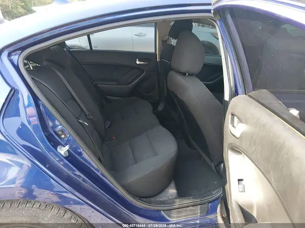 3KPFK4A77HE087759 2017 KIA FORTE - Image 8