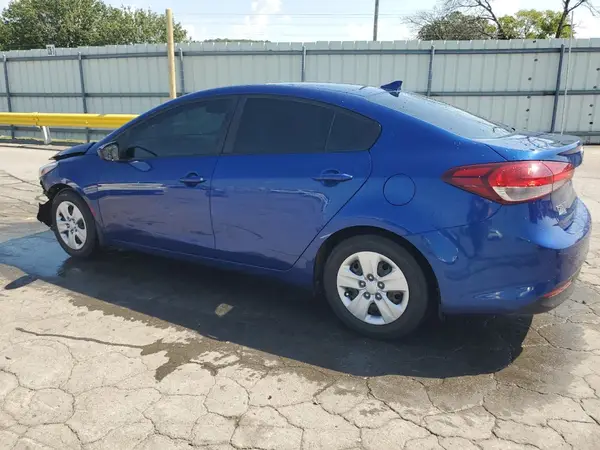 3KPFK4A77HE087762 2017 KIA FORTE - Image 2