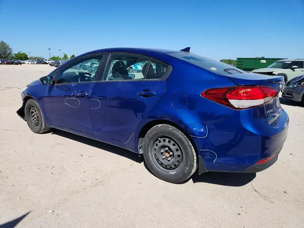 3KPFK4A77HE095571 2017 KIA FORTE - Image 2