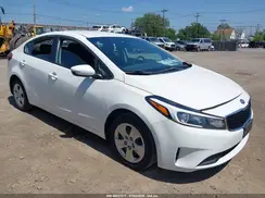 3KPFK4A77HE104351 2017 KIA FORTE