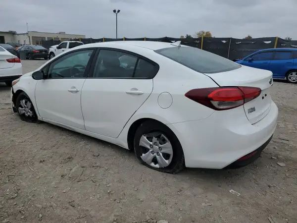 3KPFK4A77HE108612 2017 KIA FORTE - Image 2