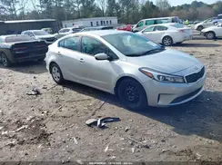 3KPFK4A77HE115933 2017 KIA FORTE