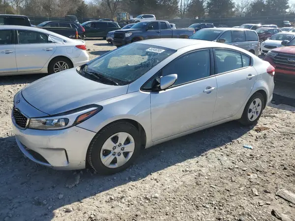 3KPFK4A77HE117021 2017 KIA FORTE - Image 1