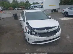 3KPFK4A77HE120405 2017 KIA FORTE