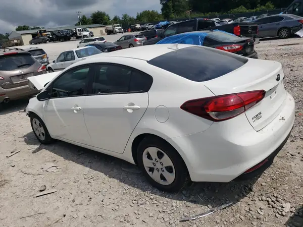 3KPFK4A77HE123515 2017 KIA FORTE - Image 2