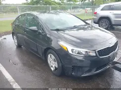 3KPFK4A77HE125765 2017 KIA FORTE