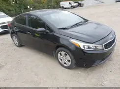 3KPFK4A77HE127404 2017 KIA FORTE