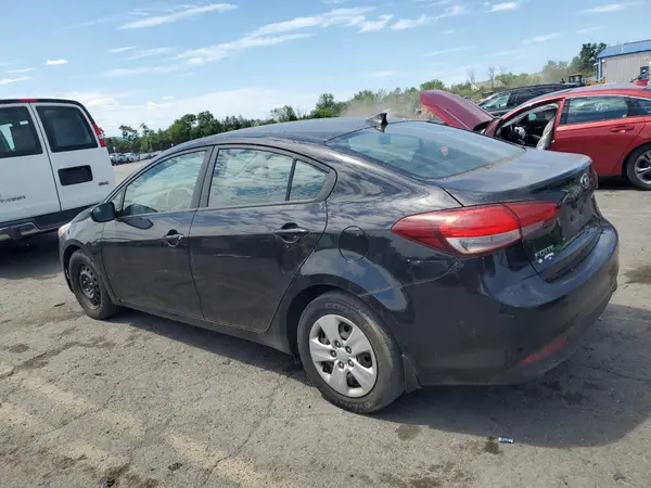 3KPFK4A77HE131064 2017 KIA FORTE - Image 2