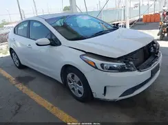 3KPFK4A77HE131730 2017 KIA FORTE