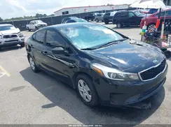 3KPFK4A77HE138886 2017 KIA FORTE