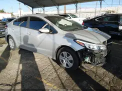 3KPFK4A77HE139553 2017 KIA FORTE