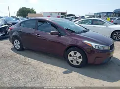 3KPFK4A77HE141674 2017 KIA FORTE
