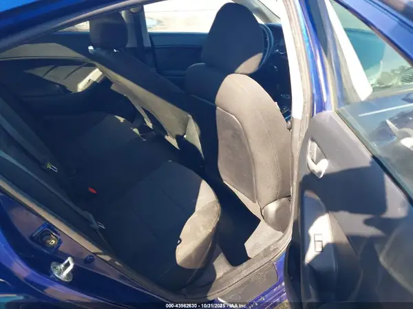 3KPFK4A77HE145806 2017 KIA FORTE - Image 8