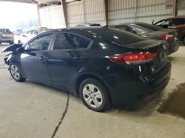3KPFK4A77JE167892 2018 KIA FORTE - Image 2