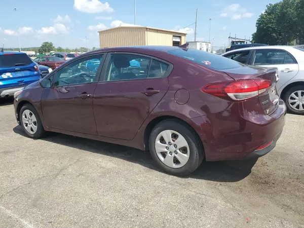 3KPFK4A77JE170873 2018 KIA FORTE - Image 2