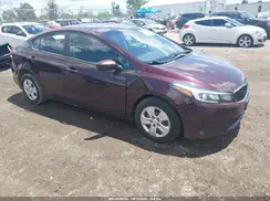 3KPFK4A77JE188208 2018 KIA FORTE