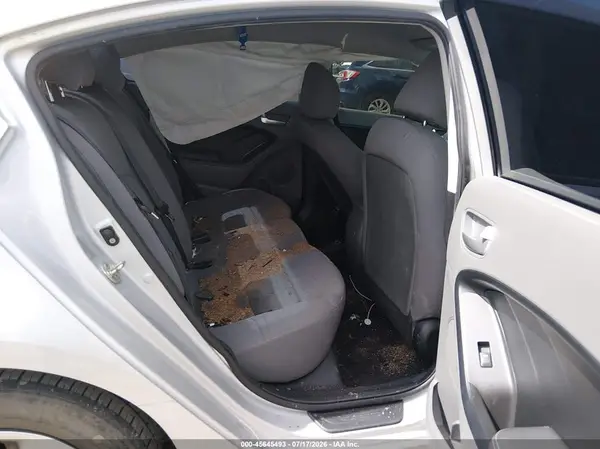 3KPFK4A77JE200180 2018 KIA FORTE - Image 8
