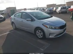 3KPFK4A77JE202396 2018 KIA FORTE