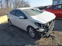 3KPFK4A77JE229100 2018 KIA FORTE