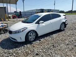 3KPFK4A77JE234281 2018 KIA FORTE