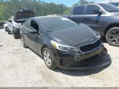3KPFK4A77JE234362 2018 KIA FORTE