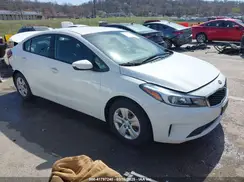 3KPFK4A77JE245278 2018 KIA FORTE
