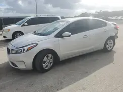 3KPFK4A77JE247175 2018 KIA FORTE