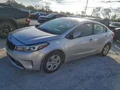 3KPFK4A78HE013377 2017 KIA FORTE