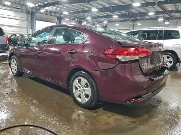 3KPFK4A78HE013959 2017 KIA FORTE - Image 2