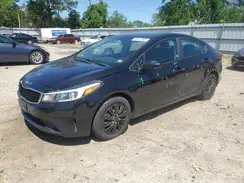 3KPFK4A78HE014142 2017 KIA FORTE