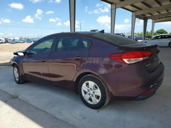 3KPFK4A78HE054060 2017 KIA FORTE - Image 2