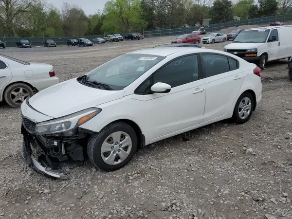 3KPFK4A78HE059601 2017 KIA FORTE - Image 1