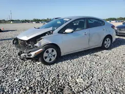 3KPFK4A78HE061154 2017 KIA FORTE