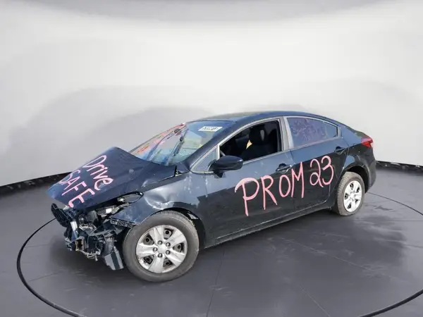 3KPFK4A78HE066337 2017 KIA FORTE - Image 1