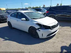 3KPFK4A78HE070534 2017 KIA FORTE