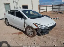 3KPFK4A78HE077922 2017 KIA FORTE
