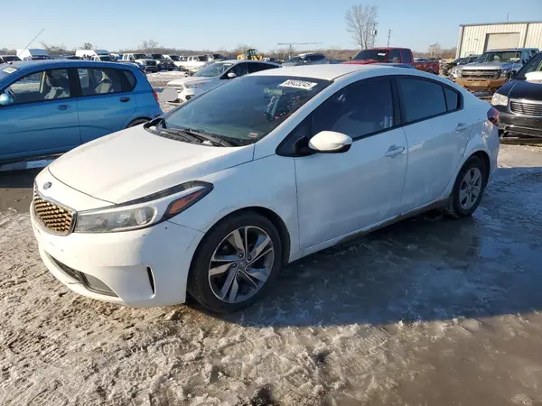 3KPFK4A78HE078441 2017 KIA FORTE - Image 1