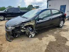 3KPFK4A78HE081100 2017 KIA FORTE
