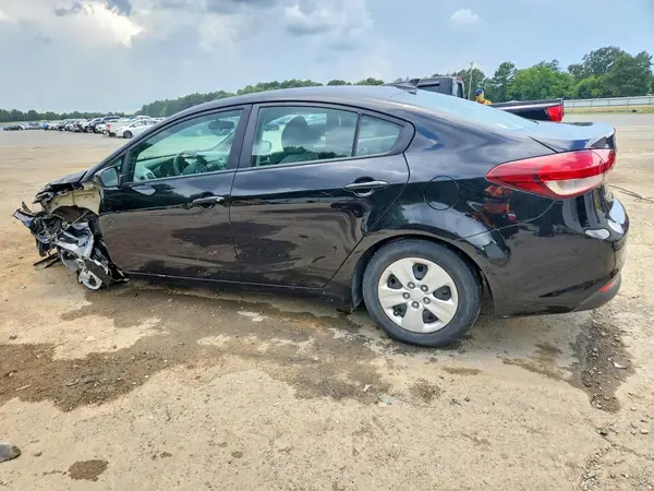3KPFK4A78HE081100 2017 KIA FORTE - Image 2