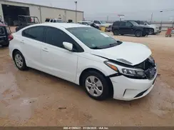 3KPFK4A78HE082702 2017 KIA FORTE